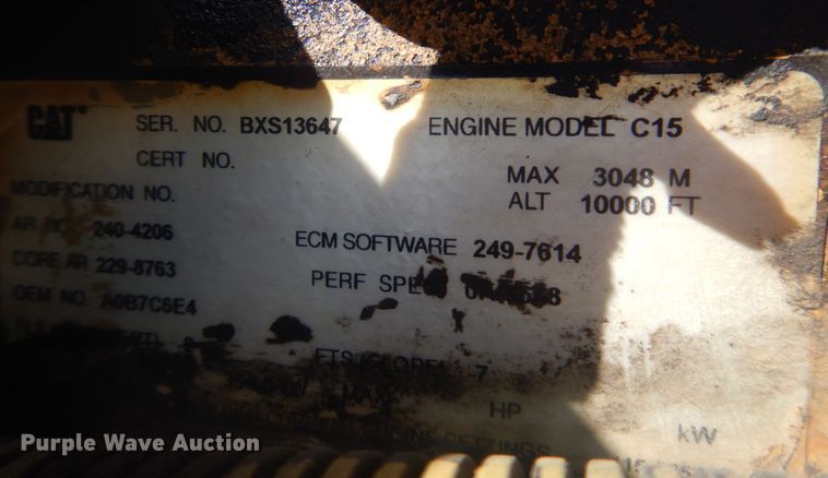 image for item KU9677 2005 International 9900i  flatbed truck