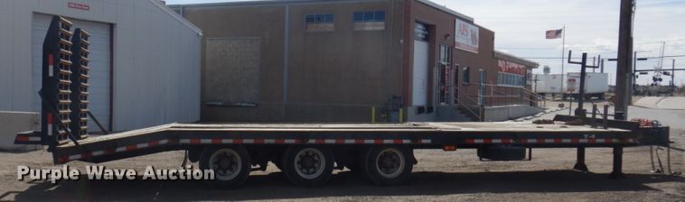 image for item KU9679 2016 Kaufman  equipment trailer
