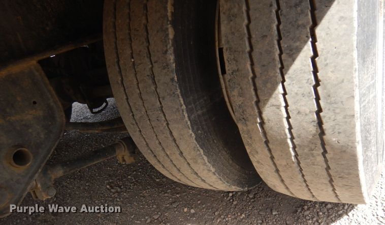 image for item KU9679 2016 Kaufman  equipment trailer