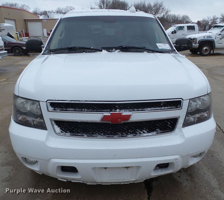 image for item DA7205 2007 Chevrolet Suburban 2500 LS  SUV