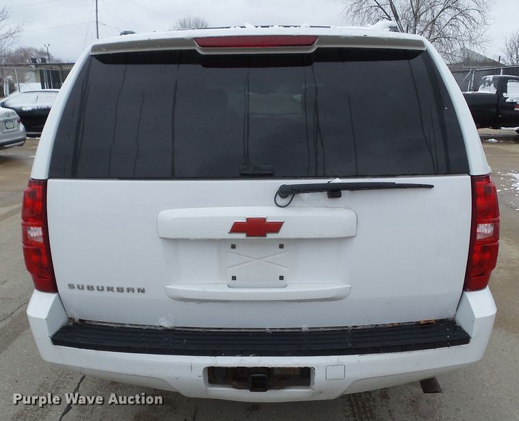 image for item DA7205 2007 Chevrolet Suburban 2500 LS  SUV