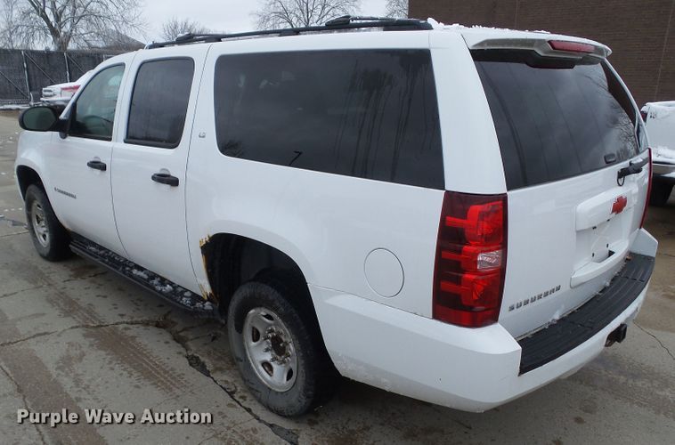 image for item DA7205 2007 Chevrolet Suburban 2500 LS  SUV