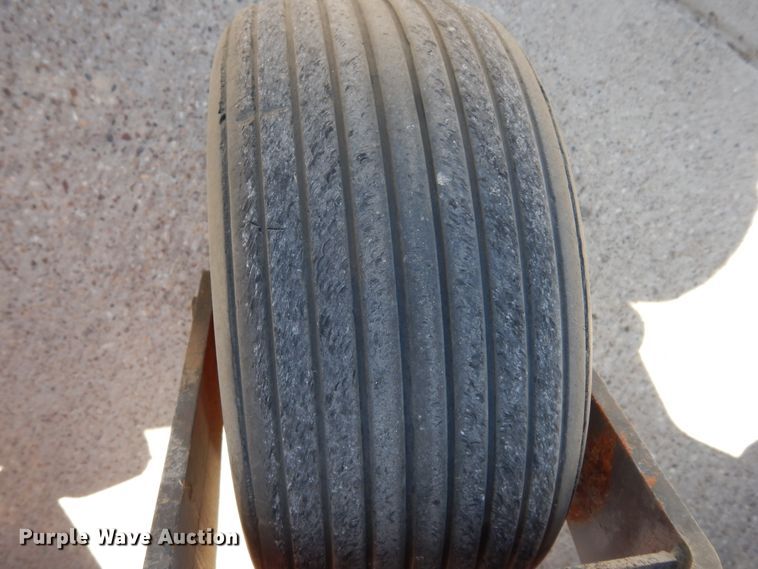 image for item DI8733 Kubota ZD331  ZTR lawn mower