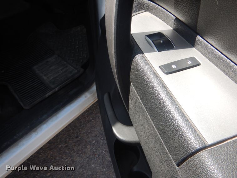 image for item DJ1295 2013 Chevrolet Silverado 1500  Ext. Cab pickup truck