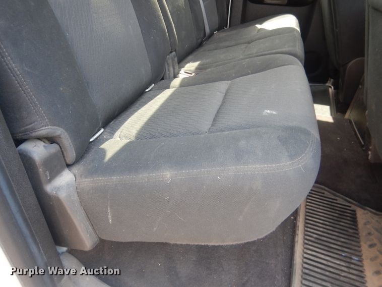 image for item DJ1295 2013 Chevrolet Silverado 1500  Ext. Cab pickup truck