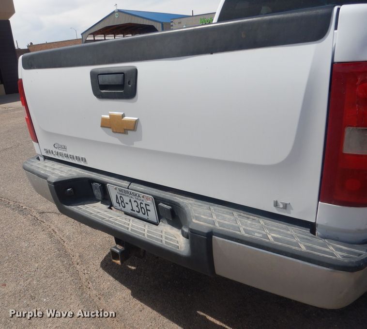 image for item DJ1295 2013 Chevrolet Silverado 1500  Ext. Cab pickup truck