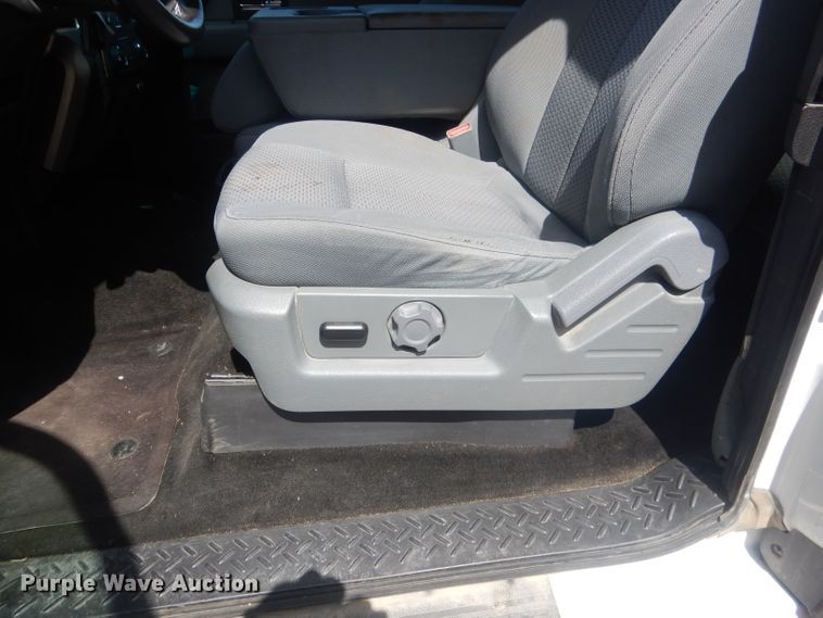 image for item DJ1296 2013 Ford F150  SuperCab pickup truck