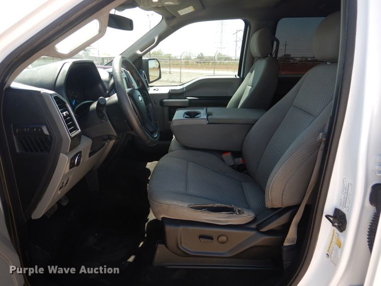 image for item DJ8948 2019 Ford F150  SuperCrew pickup truck