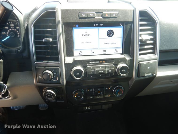 image for item DJ8948 2019 Ford F150  SuperCrew pickup truck