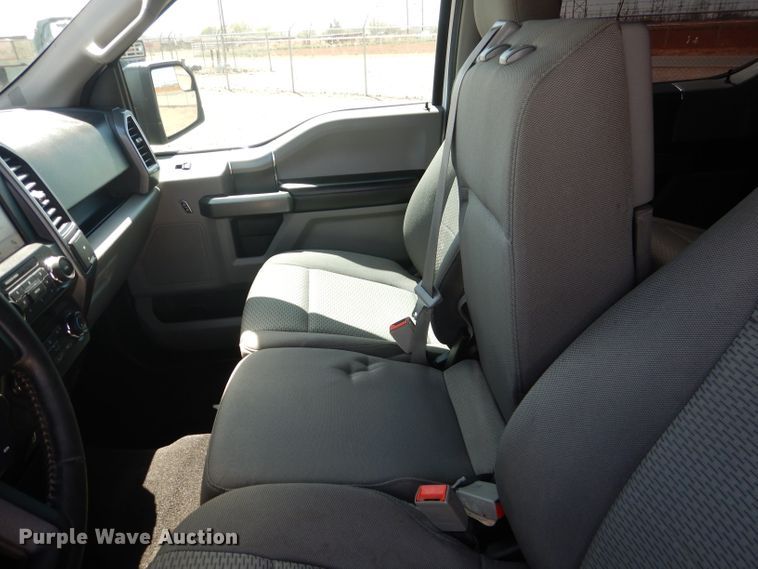 image for item DJ8948 2019 Ford F150  SuperCrew pickup truck