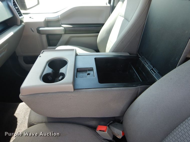 image for item DJ8948 2019 Ford F150  SuperCrew pickup truck