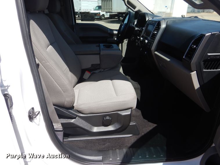 image for item DJ8948 2019 Ford F150  SuperCrew pickup truck