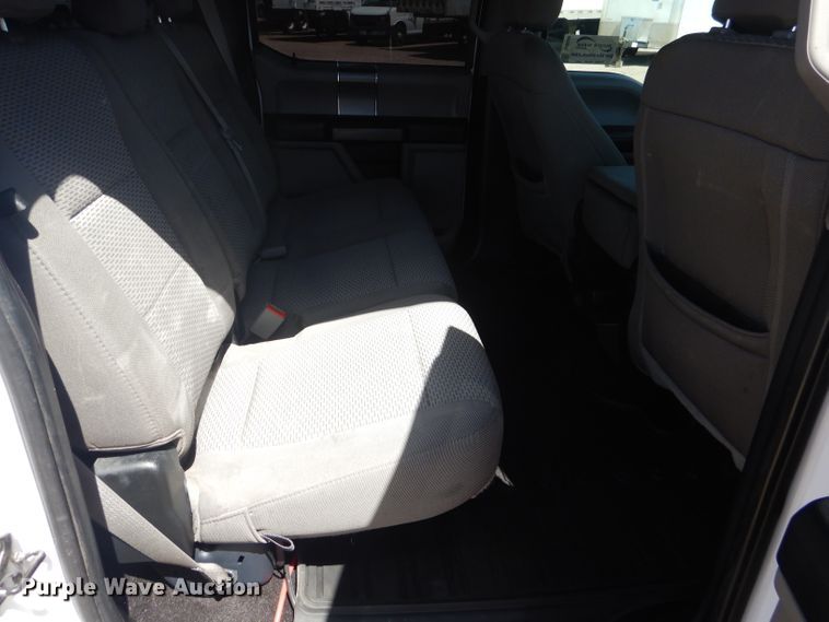 image for item DJ8948 2019 Ford F150  SuperCrew pickup truck