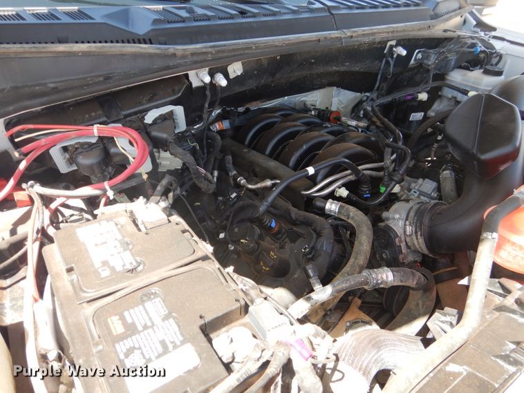 image for item DJ8948 2019 Ford F150  SuperCrew pickup truck