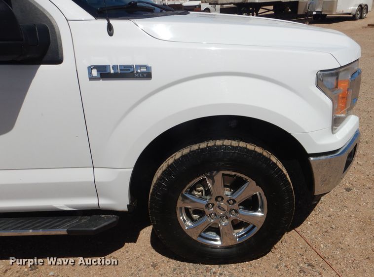 image for item DJ8948 2019 Ford F150  SuperCrew pickup truck