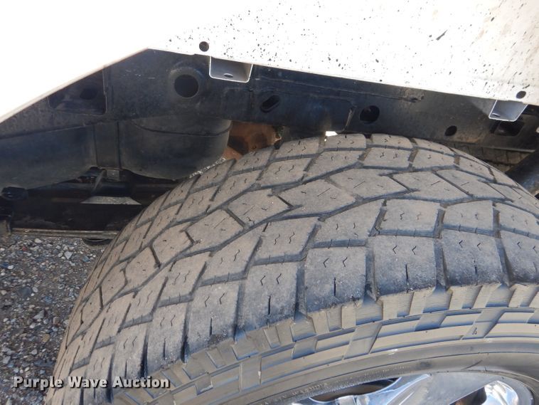 image for item DJ8948 2019 Ford F150  SuperCrew pickup truck