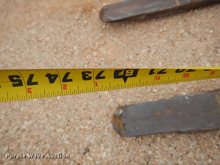 image for item DK8262 Spyder S40KDC  forklift