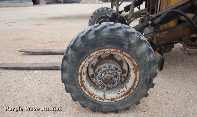 image for item DK8262 Spyder S40KDC  forklift