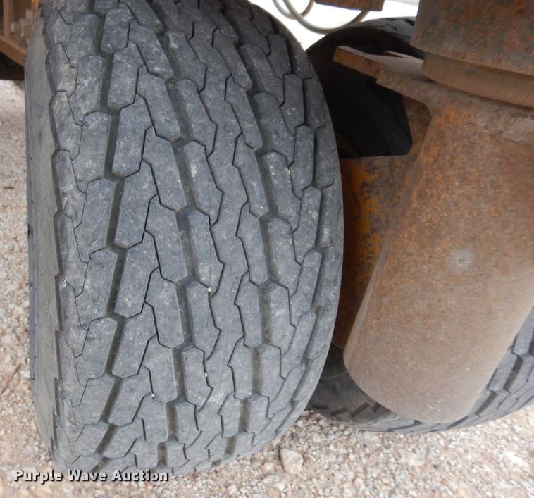 image for item DK8262 Spyder S40KDC  forklift