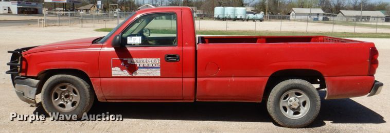 image for item DK8271 2003 Chevrolet Silverado 1500  pickup truck