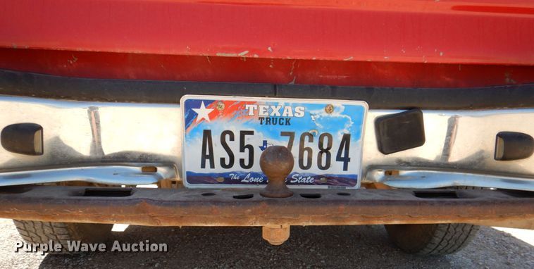 image for item DK8271 2003 Chevrolet Silverado 1500  pickup truck