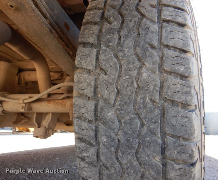 image for item DK8271 2003 Chevrolet Silverado 1500  pickup truck