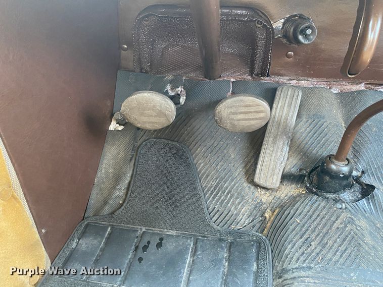 image for item DM4022 1938 Dodge Business Coupe