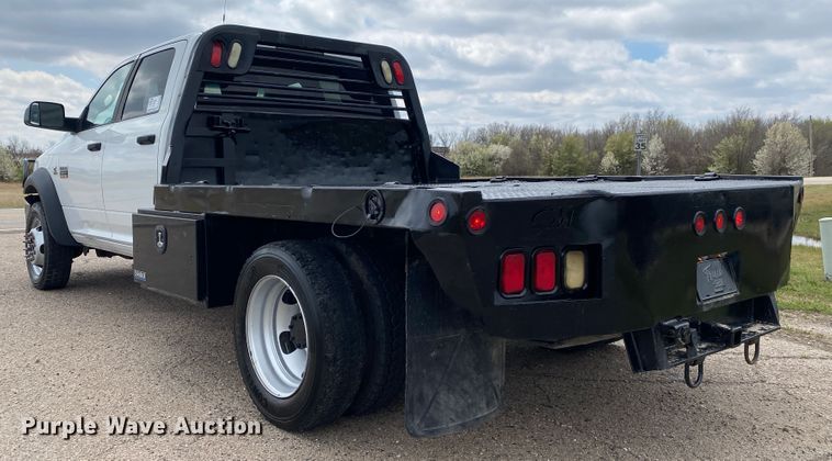 image for item DM4025 2011 Dodge Ram 5500HD  Crew Cab flatbed truck