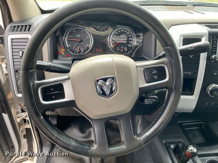 image for item DM4025 2011 Dodge Ram 5500HD  Crew Cab flatbed truck