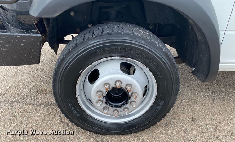 image for item DM4025 2011 Dodge Ram 5500HD  Crew Cab flatbed truck