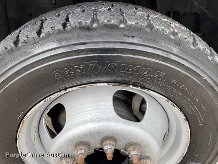 image for item DM4025 2011 Dodge Ram 5500HD  Crew Cab flatbed truck