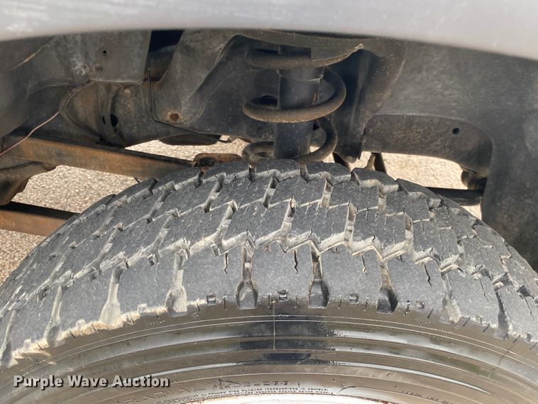 image for item DM4025 2011 Dodge Ram 5500HD  Crew Cab flatbed truck