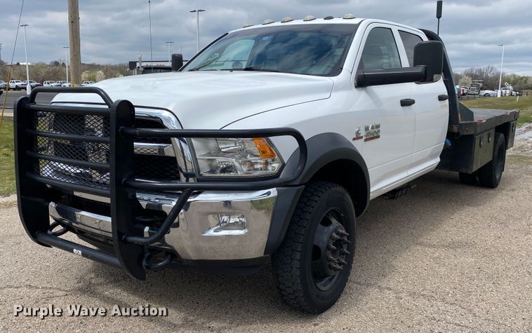 image for item DM4026 2018 Dodge Ram 4500HD  flatbed truck