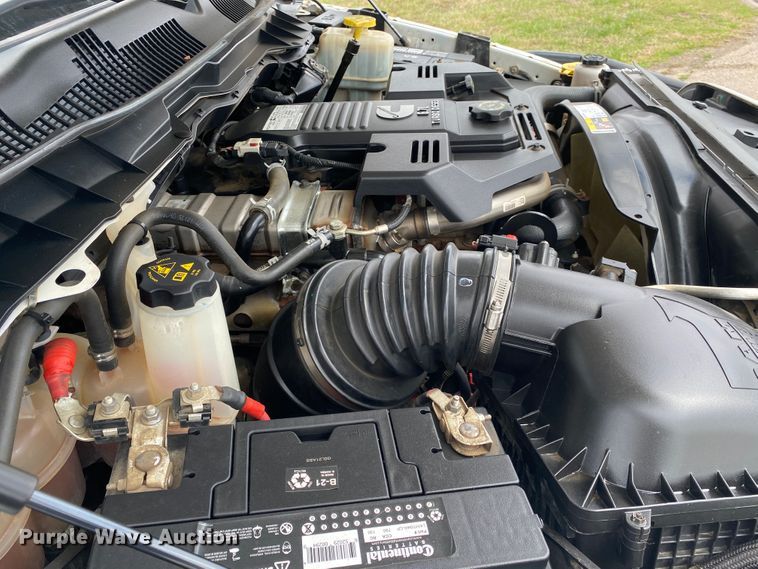 image for item DM4026 2018 Dodge Ram 4500HD  flatbed truck