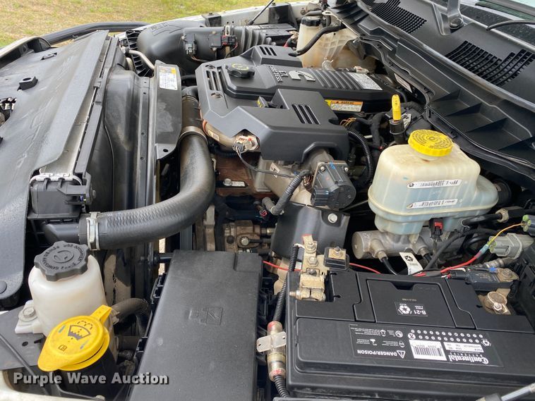 image for item DM4026 2018 Dodge Ram 4500HD  flatbed truck