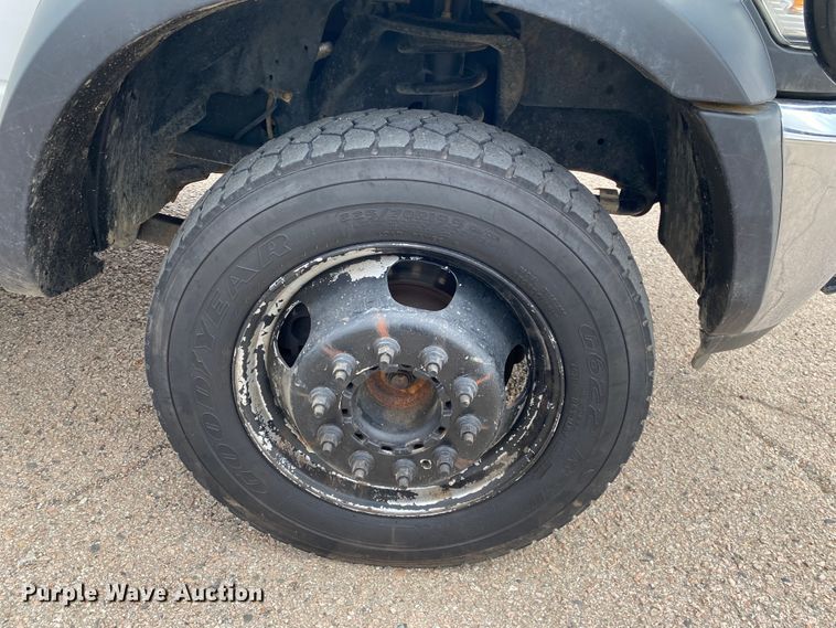 image for item DM4026 2018 Dodge Ram 4500HD  flatbed truck