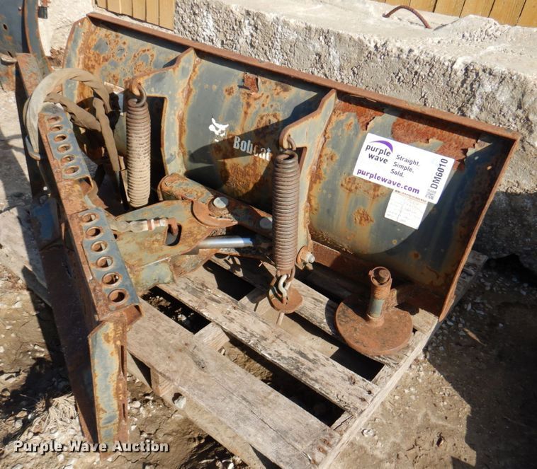 image for item DM6010 Bobcat 48" W skid steer snow plow