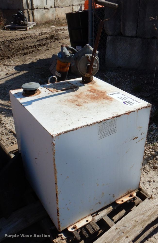 image for item DM6021 Delta fuel tank