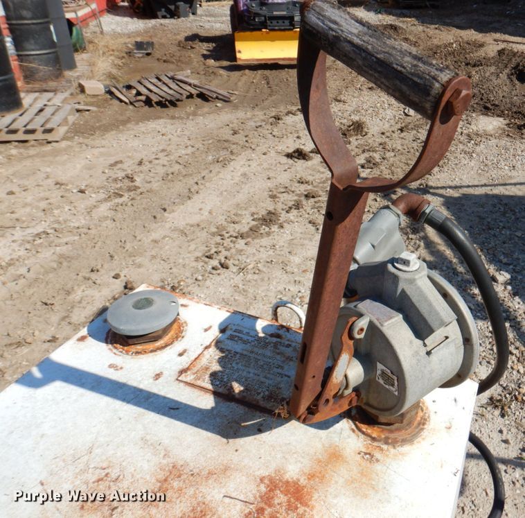 image for item DM6021 Delta fuel tank