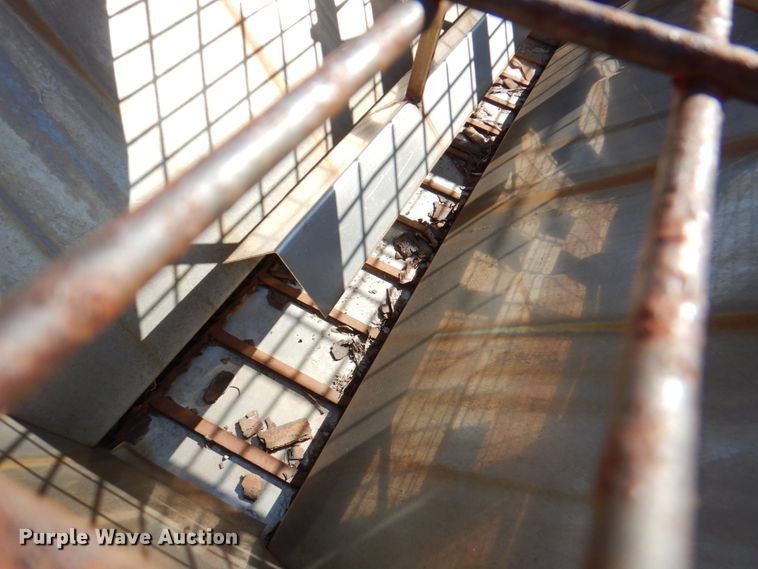 image for item DM6022 Buyers  spreader