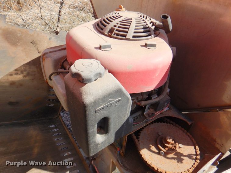 image for item DM6022 Buyers  spreader