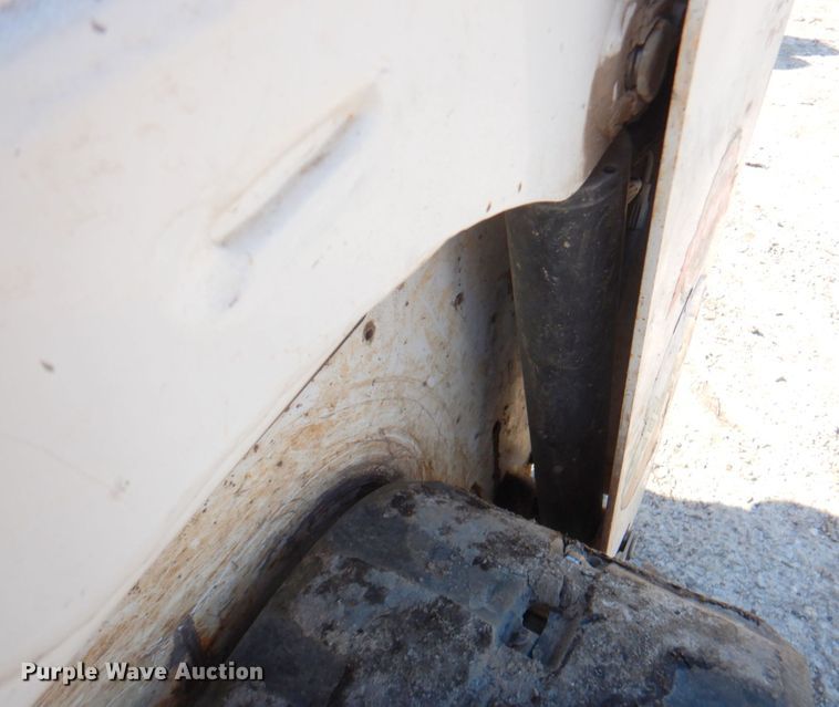 image for item DM6023 2014 Bobcat MT55  compact utility loader