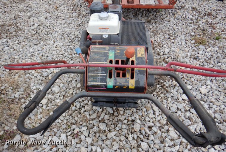 image for item DM6080 2006 Ditch Witch 1330  trencher