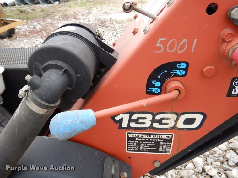 image for item DM6080 2006 Ditch Witch 1330  trencher