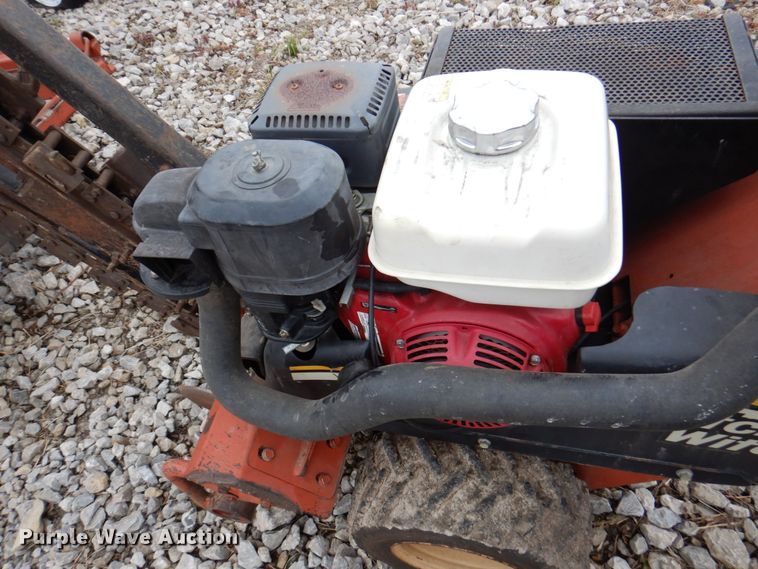 image for item DM6080 2006 Ditch Witch 1330  trencher