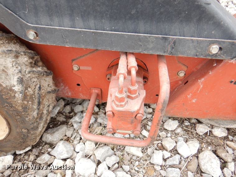 image for item DM6080 2006 Ditch Witch 1330  trencher
