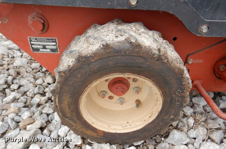 image for item DM6080 2006 Ditch Witch 1330  trencher