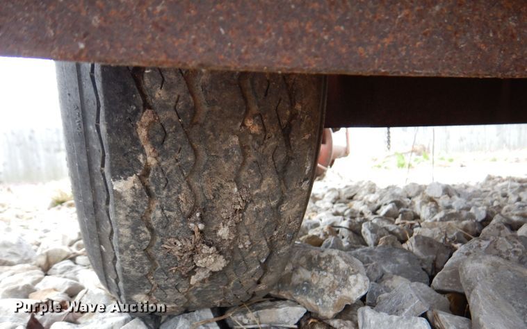 image for item DM6080 2006 Ditch Witch 1330  trencher