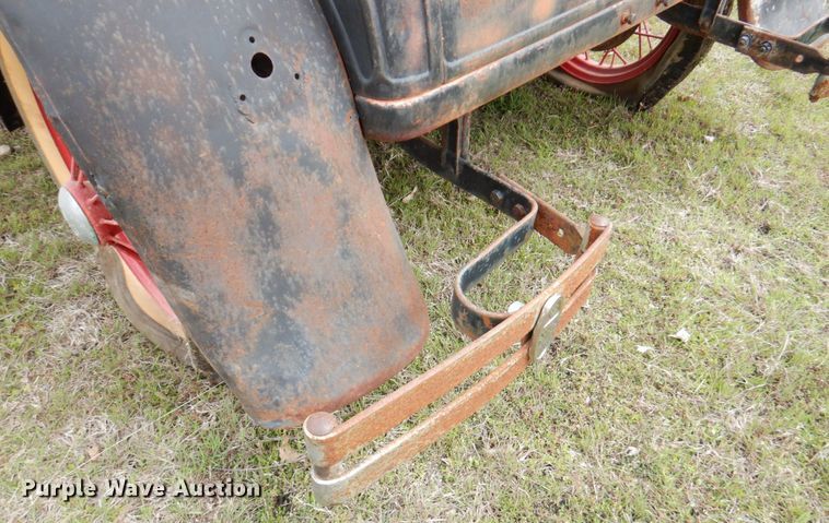 image for item DM6102 1931 Ford Model A