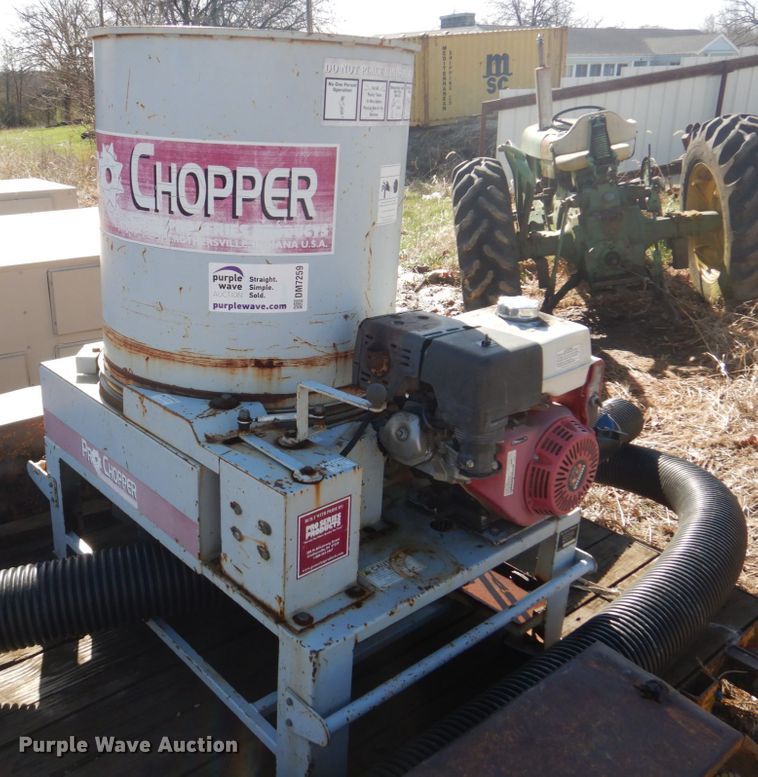 image for item DM7259 Pro-Chopper  straw blower